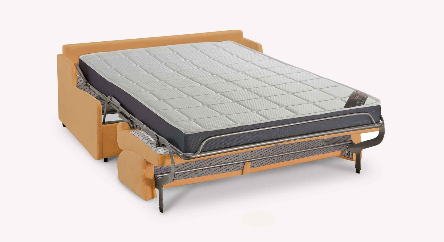 Canapé convertible JERRY Mini Misterio Curry en tissu curry avec matelas déplié, montrant un couchage confortable et un design compact idéal pour un usage quotidien.